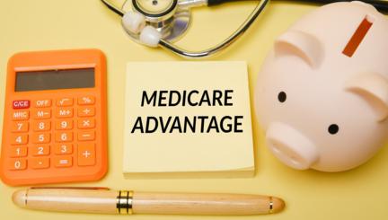 Medicare Advantage Premiums Fall to $14 in 2026: Save $29 a Month Beginning in January