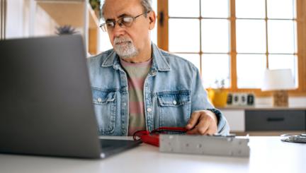 Working While on Social Security in 2026? You Can Earn $24,480 Before Losing Any Benefits